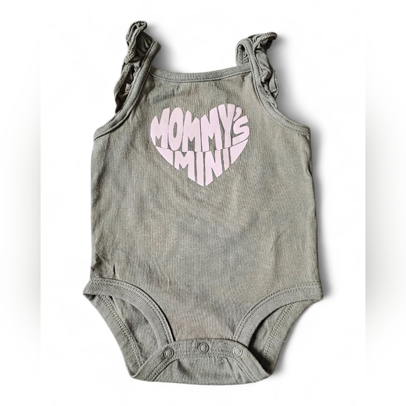 Carter’s Baby 2-Pack Graphic Tank Bodysuits Size 3M - Picture 3 of 5